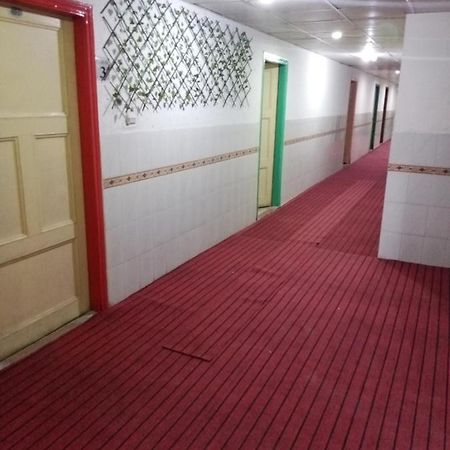 Hotel De Grand راوالبيندي المظهر الخارجي الصورة