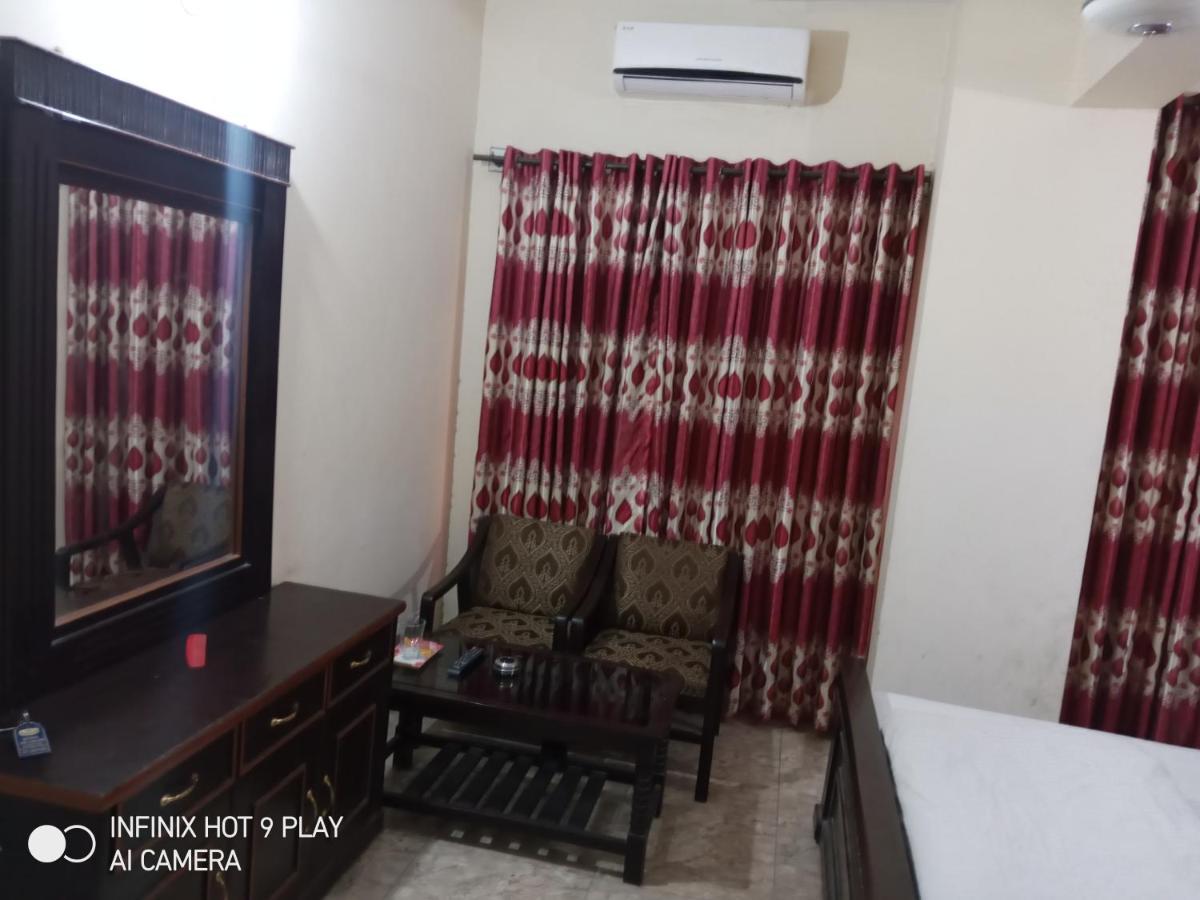 Hotel De Grand راوالبيندي المظهر الخارجي الصورة